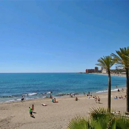 Benalbeach Holidays Apartment *