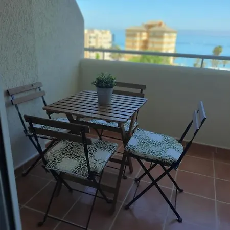 Benalbeach Holidays Apartment *
