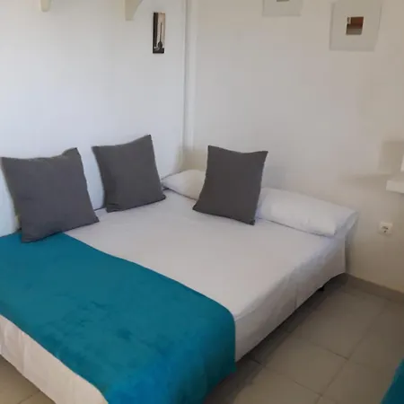 Benalbeach Holidays