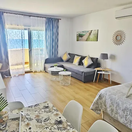 Benalbeach Holidays Apartment