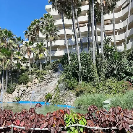 Benalbeach Holidays Apartment *