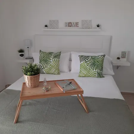Apartment Benalbeach Holidays *